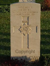 Salonika (Lembet Road) Military Cemetery - Lucas, J